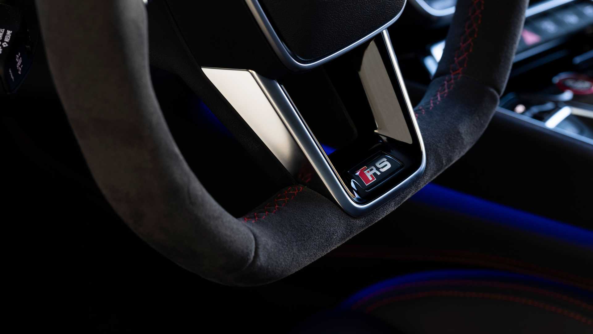 2022 Audi RS E-Tron GT (Color: Tango Red Metallic) Interior Steering Wheel Wallpapers #113 of 174