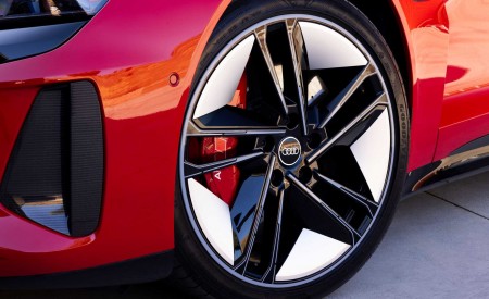 2022 Audi RS E-Tron GT (Color: Tango Red Metallic) Wheel Wallpapers 450x275 (106)