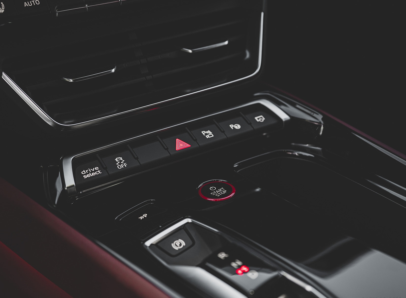 2022 Audi RS e-tron GT Central Console Wallpapers #125 of 174