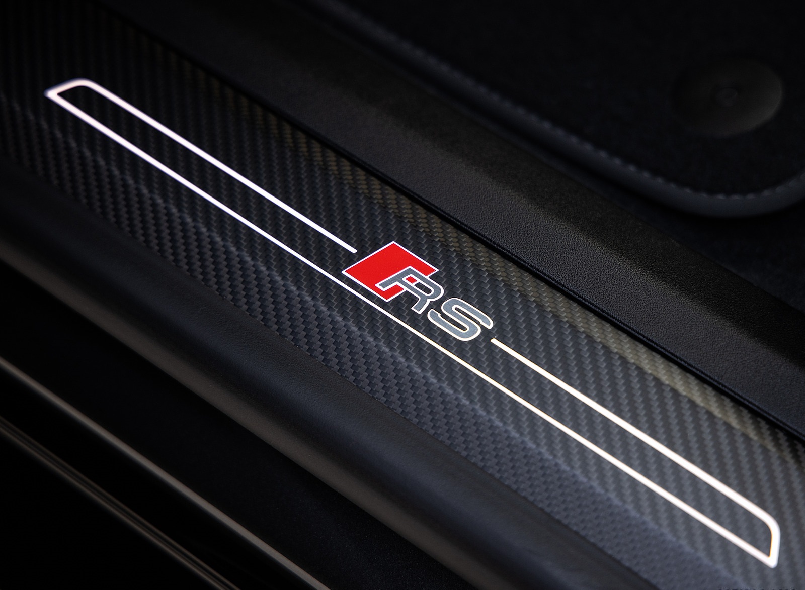 2022 Audi RS e-tron GT Door Sill Wallpapers #48 of 174