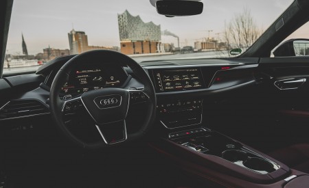 2022 Audi RS e-tron GT Interior Wallpapers 450x275 (126)