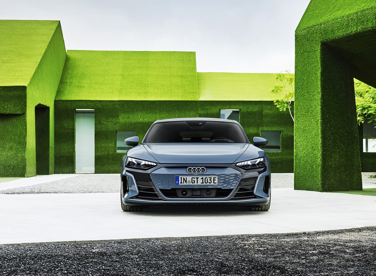 2022 Audi e-tron GT quattro (Color: Kemora Grey Metallic) Front Wallpapers #55 of 176