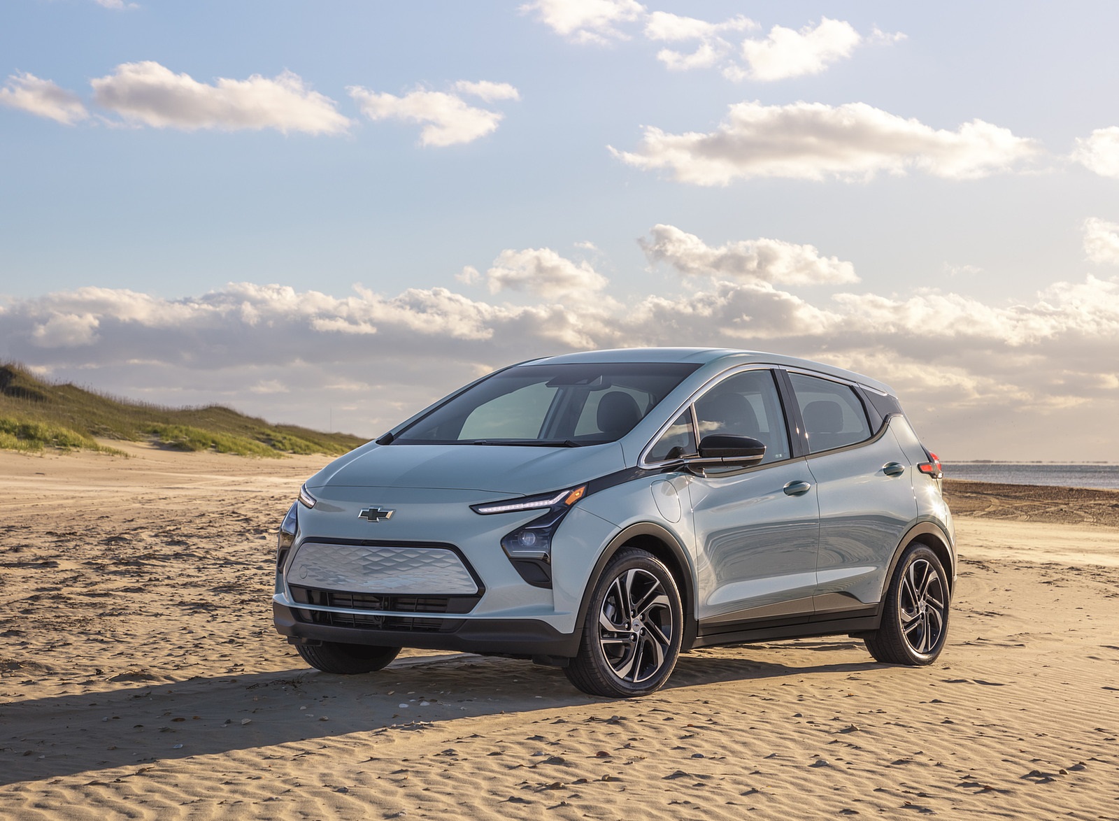 2022 Chevrolet Bolt EV Front Three-Quarter Wallpapers (5)