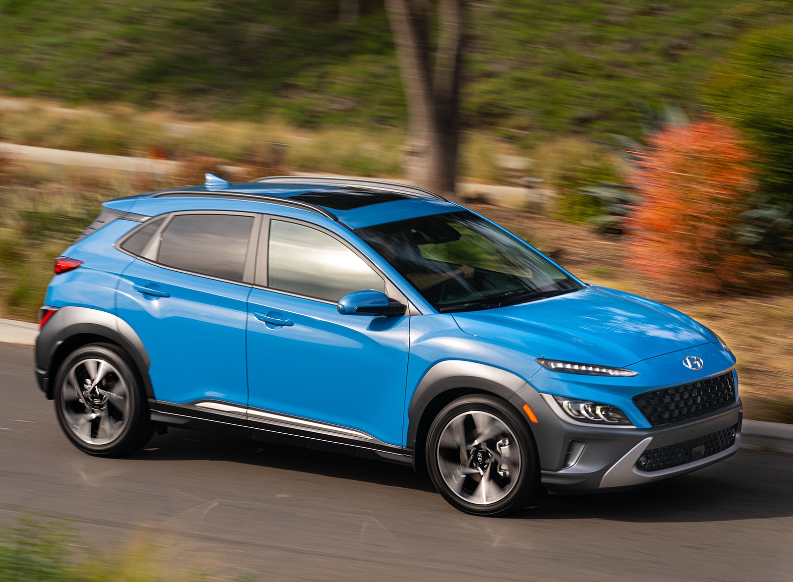 2022 Hyundai Kona Limited Front Three-Quarter Wallpapers  (3)