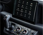 2022 Land Rover Defender V8 110 Central Console Wallpapers 150x120 (36)