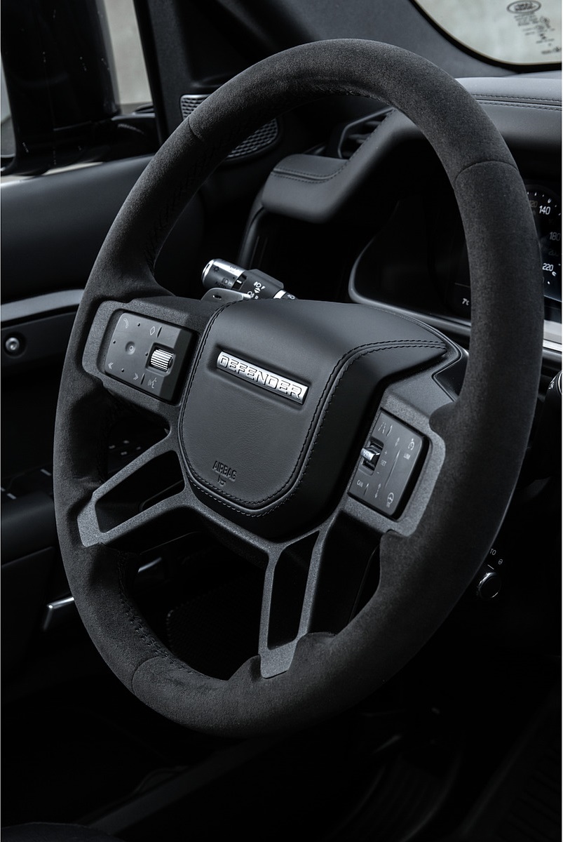 2022 Land Rover Defender V8 110 Interior Steering Wheel Wallpapers #31 of 46