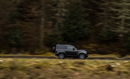 2022 Land Rover Defender V8 90 Side Wallpapers 450x275 (20)