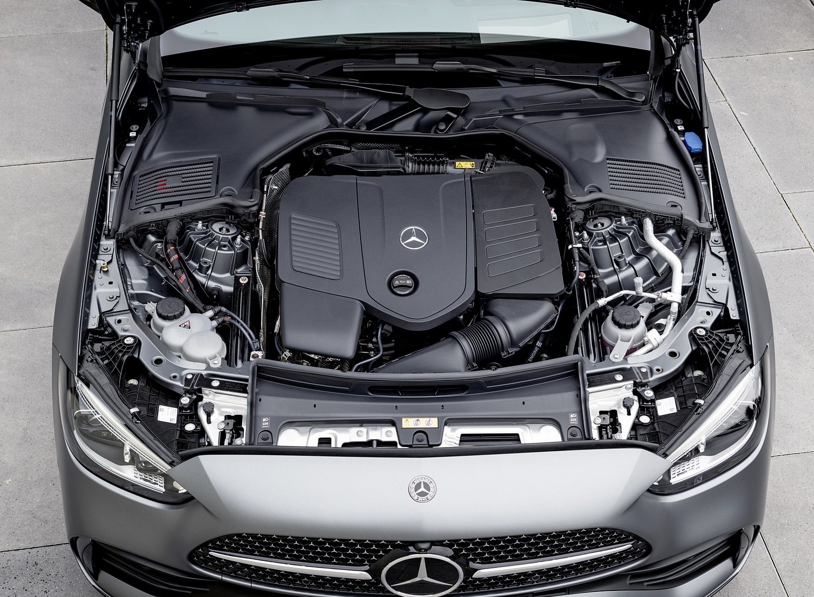 2022 Mercedes-Benz C-Class Engine Wallpapers #31 of 52