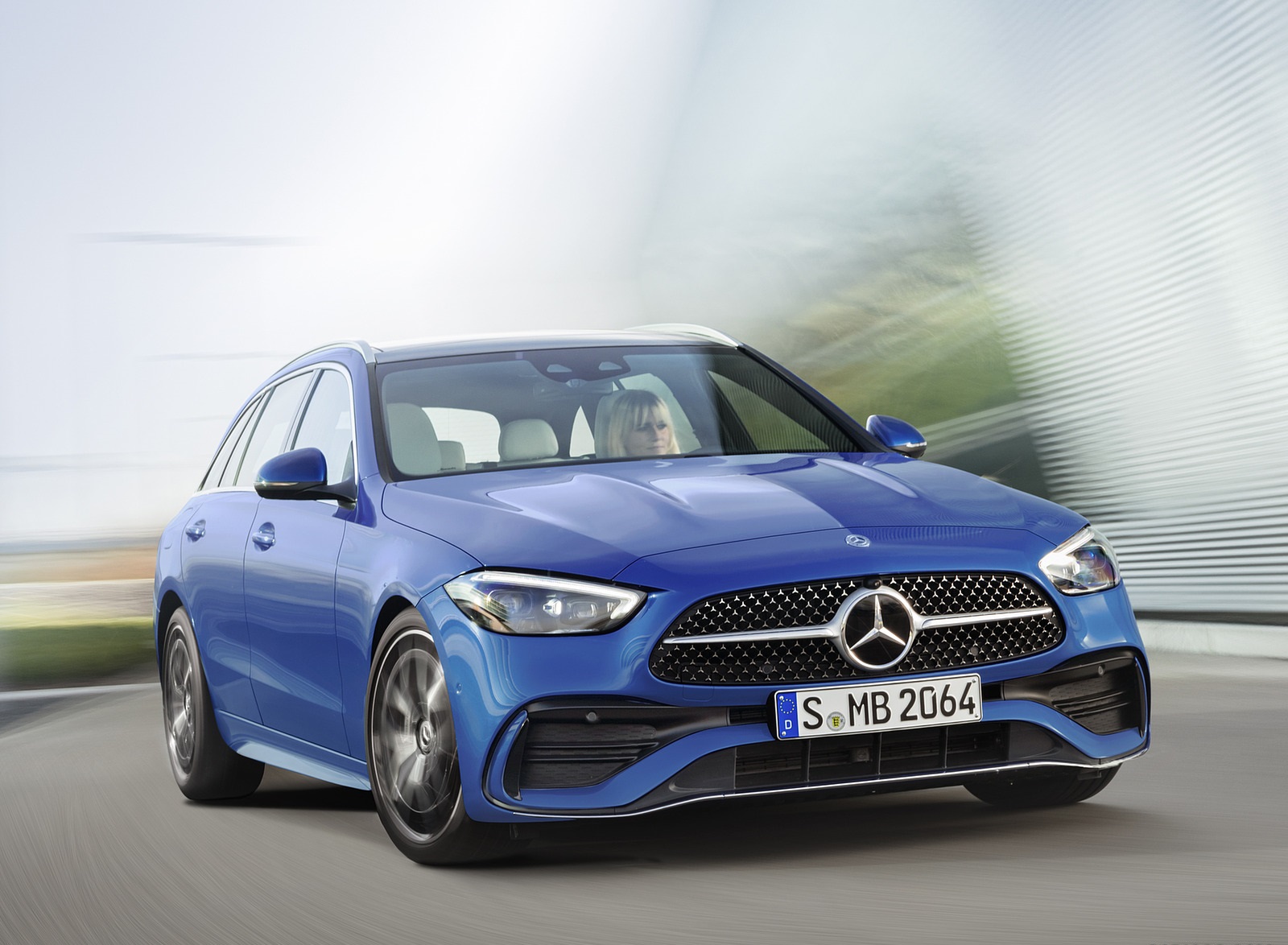 2022 Mercedes-Benz C-Class Wagon T-Model (Color: Spectral Blue) Front Three-Quarter Wallpapers #14 of 50