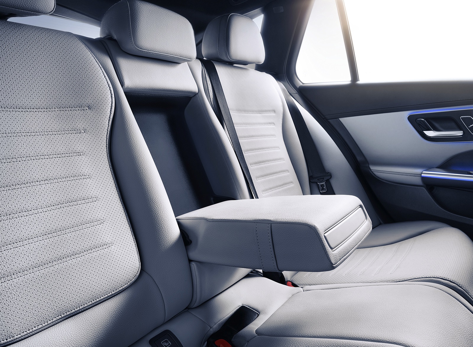 2022 Mercedes-Benz C-Class Wagon T-Model Interior Rear Seats Wallpapers #50 of 50