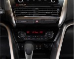 2022 Mitsubishi Eclipse Cross Central Console Wallpapers  150x120 (31)