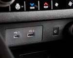 2022 Mitsubishi Outlander Central Console Wallpapers  150x120 (60)