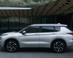 2022 Mitsubishi Outlander Side Wallpapers 150x120