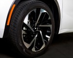2022 Mitsubishi Outlander Wheel Wallpapers 150x120 (33)