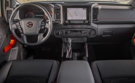 2022 Nissan Frontier Interior Cockpit Wallpapers 450x275 (21)