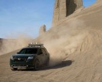 2022 Nissan Pathfinder Front Three-Quarter Wallpapers  150x120 (65)