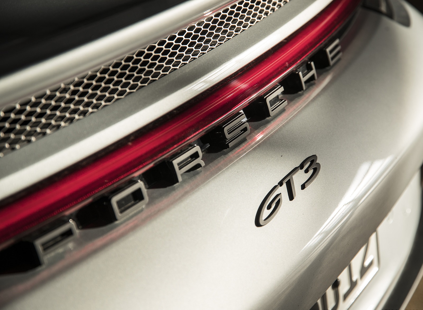 2022 Porsche 911 GT3 (Color: Dolomite Silver Metallic) Badge Wallpapers #232 of 247