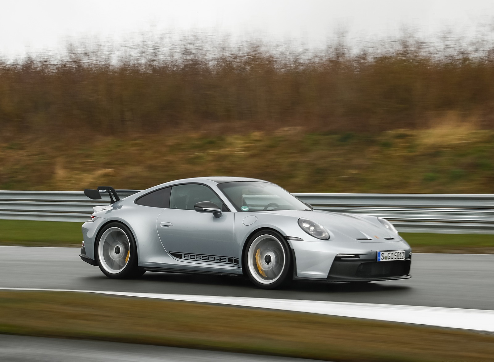 2022 Porsche 911 GT3 (Color: Dolomite Silver Metallic) Front Three-Quarter Wallpapers #181 of 247