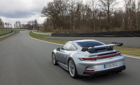 2022 Porsche 911 GT3 (Color: Dolomite Silver Metallic) Rear Three-Quarter Wallpapers 450x275 (217)