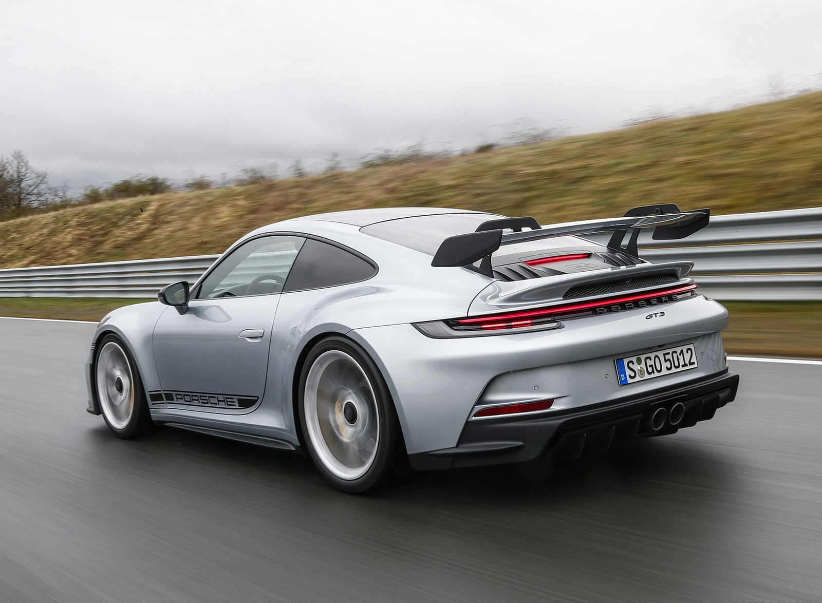 2022 Porsche 911 GT3 (Color: Dolomite Silver Metallic) Rear Three-Quarter Wallpapers #189 of 247