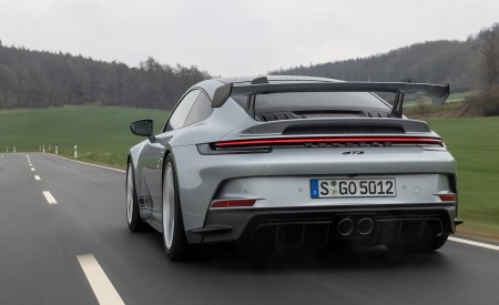 2022 Porsche 911 GT3 (Color: Dolomite Silver Metallic) Rear Wallpapers 450x275 (204)