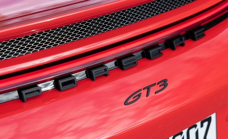 2022 Porsche 911 GT3 (Color: Guards Red) Badge Wallpapers  450x275 (70)