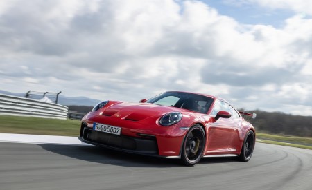 2022 Porsche 911 GT3 (Color: Guards Red) Front Three-Quarter Wallpapers 450x275 (20)