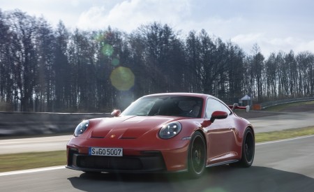 2022 Porsche 911 GT3 (Color: Guards Red) Front Three-Quarter Wallpapers 450x275 (11)