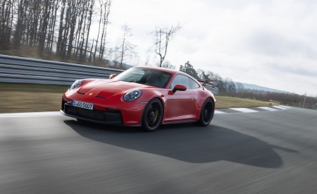 2022 Porsche 911 GT3 (Color: Guards Red) Front Three-Quarter Wallpapers 450x275 (15)