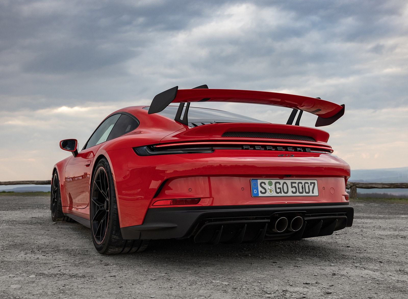 2022 Porsche 911 GT3 (Color: Guards Red) Rear Three-Quarter Wallpapers #38 of 247