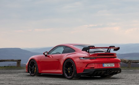 2022 Porsche 911 GT3 (Color: Guards Red) Rear Three-Quarter Wallpapers 450x275 (39)