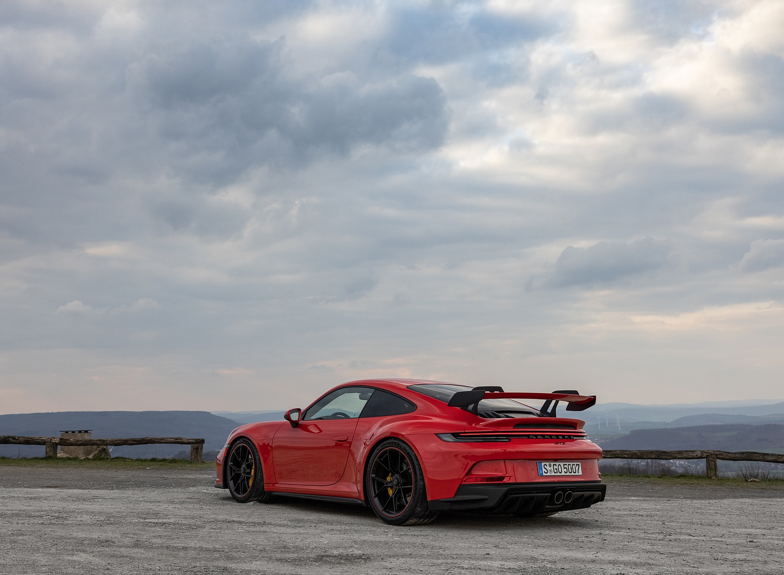 2022 Porsche 911 GT3 (Color: Guards Red) Rear Three-Quarter Wallpapers #42 of 247