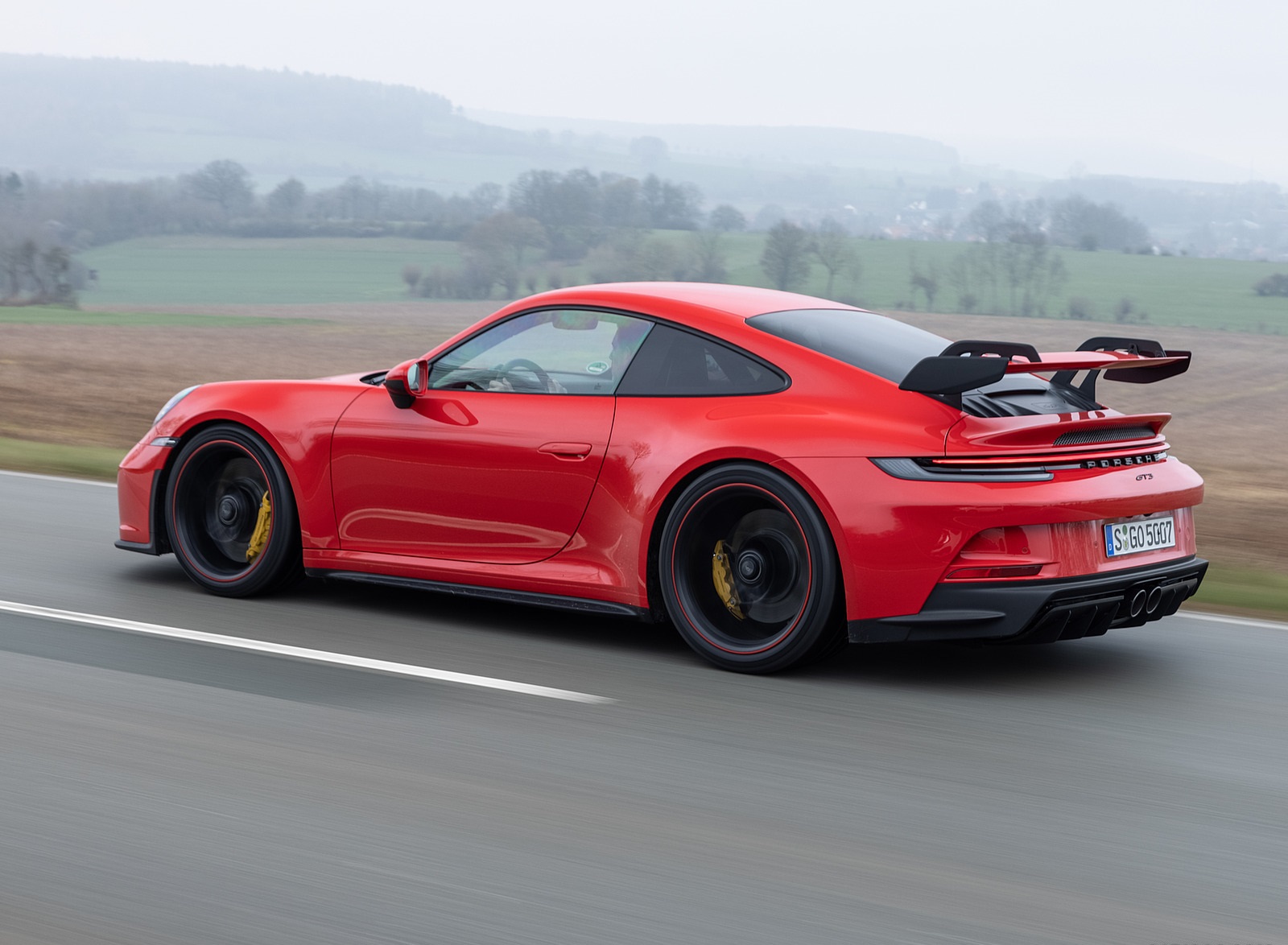 2022 Porsche 911 GT3 (Color: Guards Red) Rear Three-Quarter Wallpapers #28 of 247
