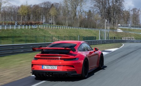 2022 Porsche 911 GT3 (Color: Guards Red) Rear Three-Quarter Wallpapers 450x275 (18)