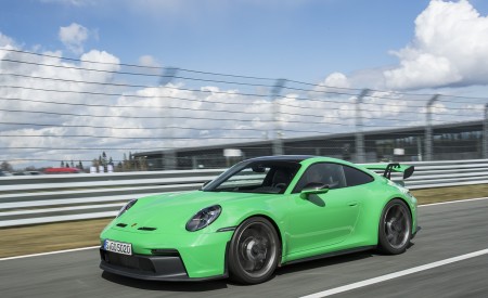 2022 Porsche 911 GT3 (Color: Python Green) Front Three-Quarter Wallpapers 450x275 (166)