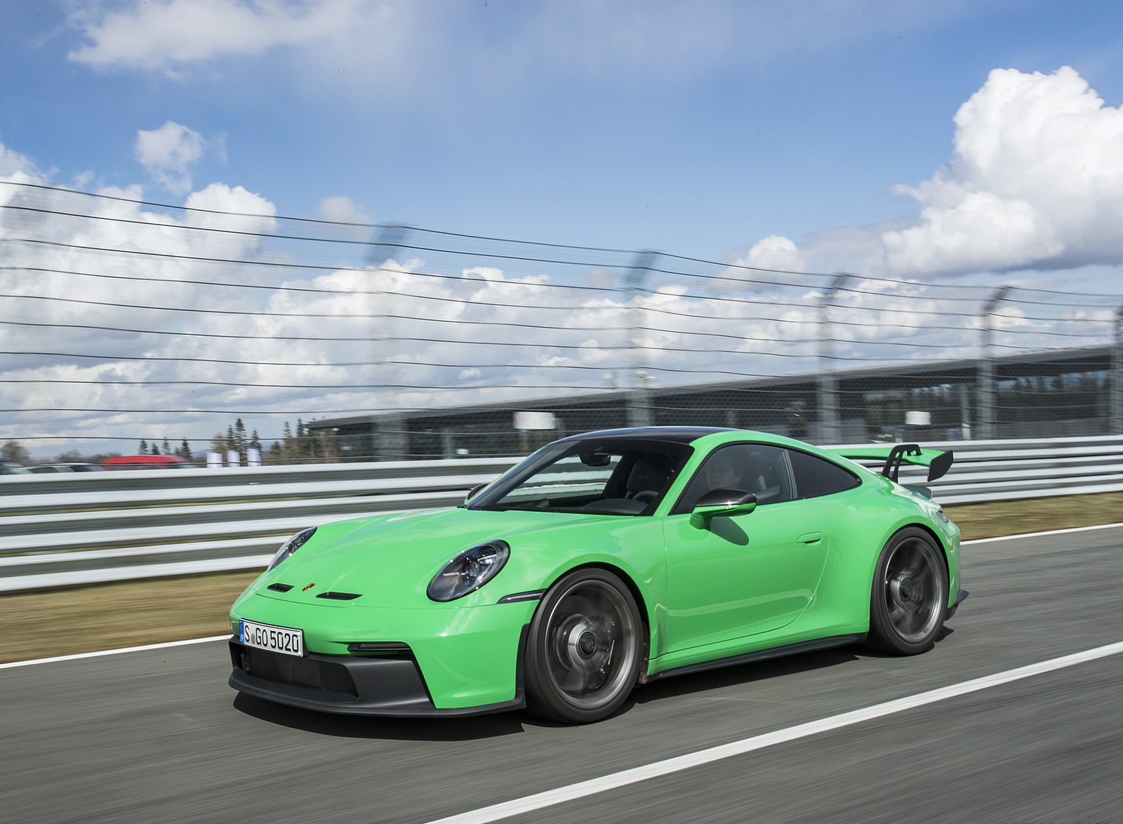2022 Porsche 911 GT3 (Color: Python Green) Front Three-Quarter Wallpapers #166 of 247