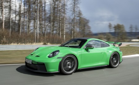 2022 Porsche 911 GT3 (Color: Python Green) Front Three-Quarter Wallpapers 450x275 (168)