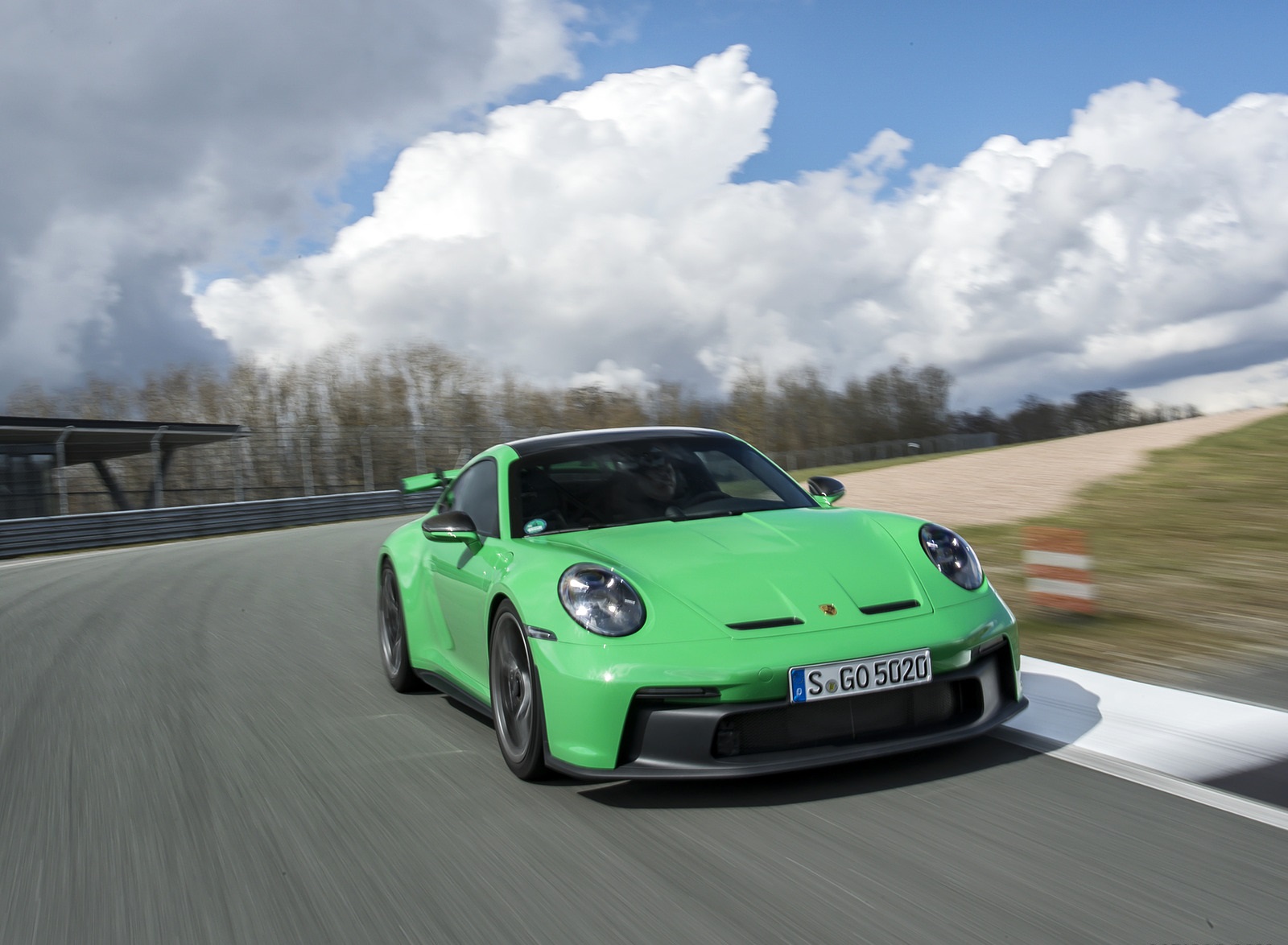 2022 Porsche 911 GT3 (Color: Python Green) Front Three-Quarter Wallpapers #169 of 247