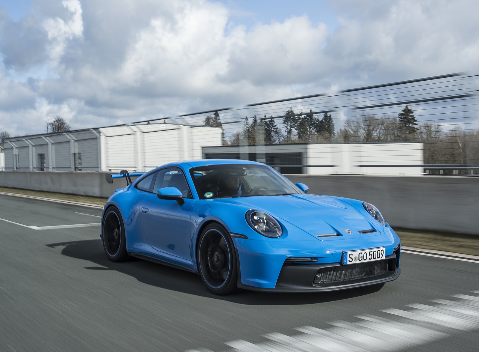 2022 Porsche 911 GT3 (Color: Shark Blue) Front Three-Quarter Wallpapers #119 of 247