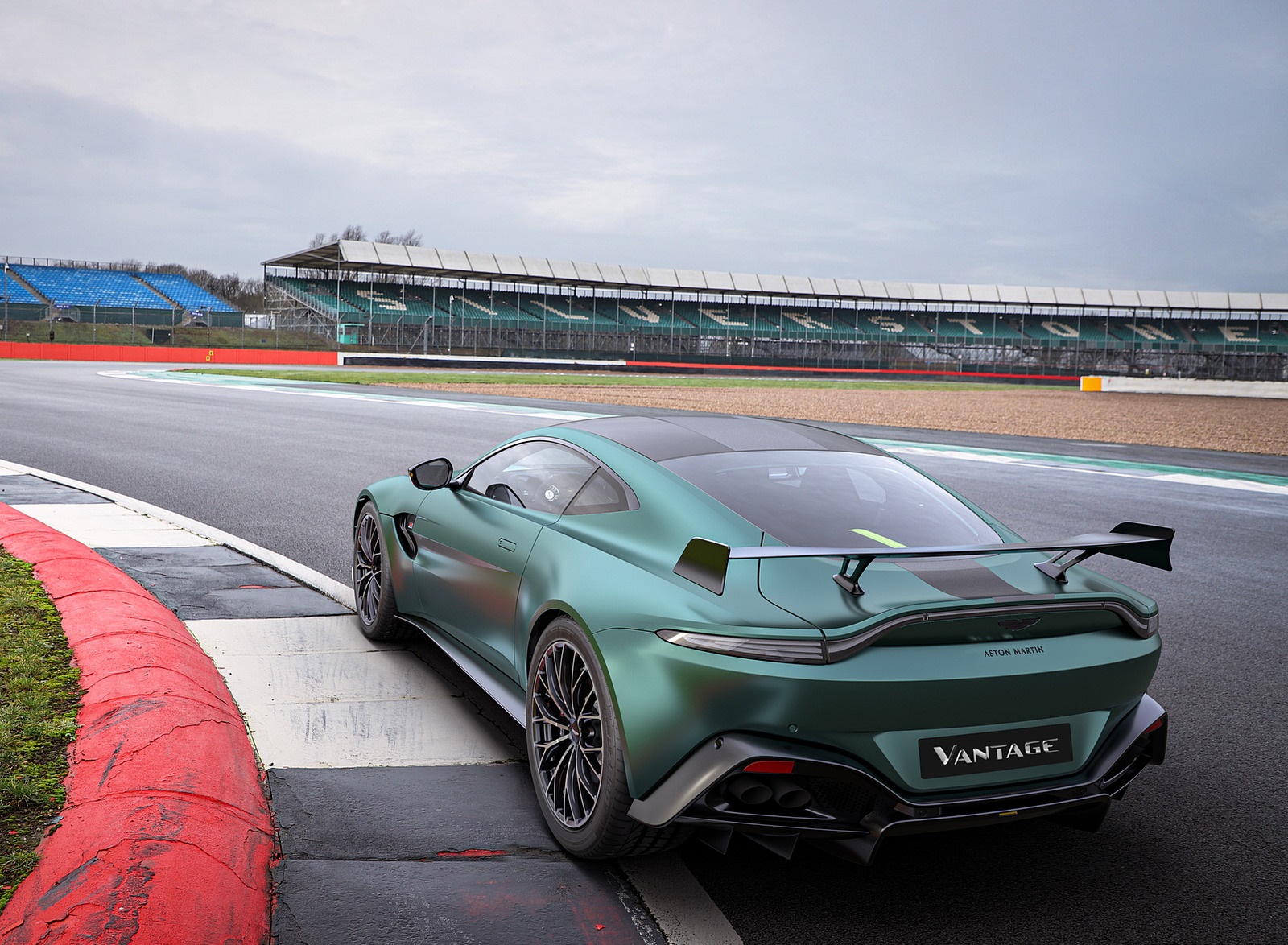 2021 Aston Martin Vantage F1 Edition Rear Three-Quarter Wallpapers #2 of 11