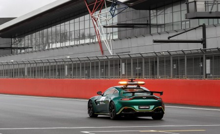 2021 Aston Martin Vantage Formula 1 Safety Car Rear Three-Quarter Wallpapers  450x275 (14)