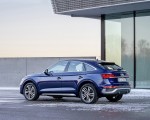 2021 Audi Q5 Sportback TFSI e (Color: Navarra Blue) Rear Three-Quarter Wallpapers 150x120 (6)
