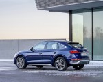 2021 Audi Q5 Sportback TFSI e (Color: Navarra Blue) Rear Three-Quarter Wallpapers 150x120