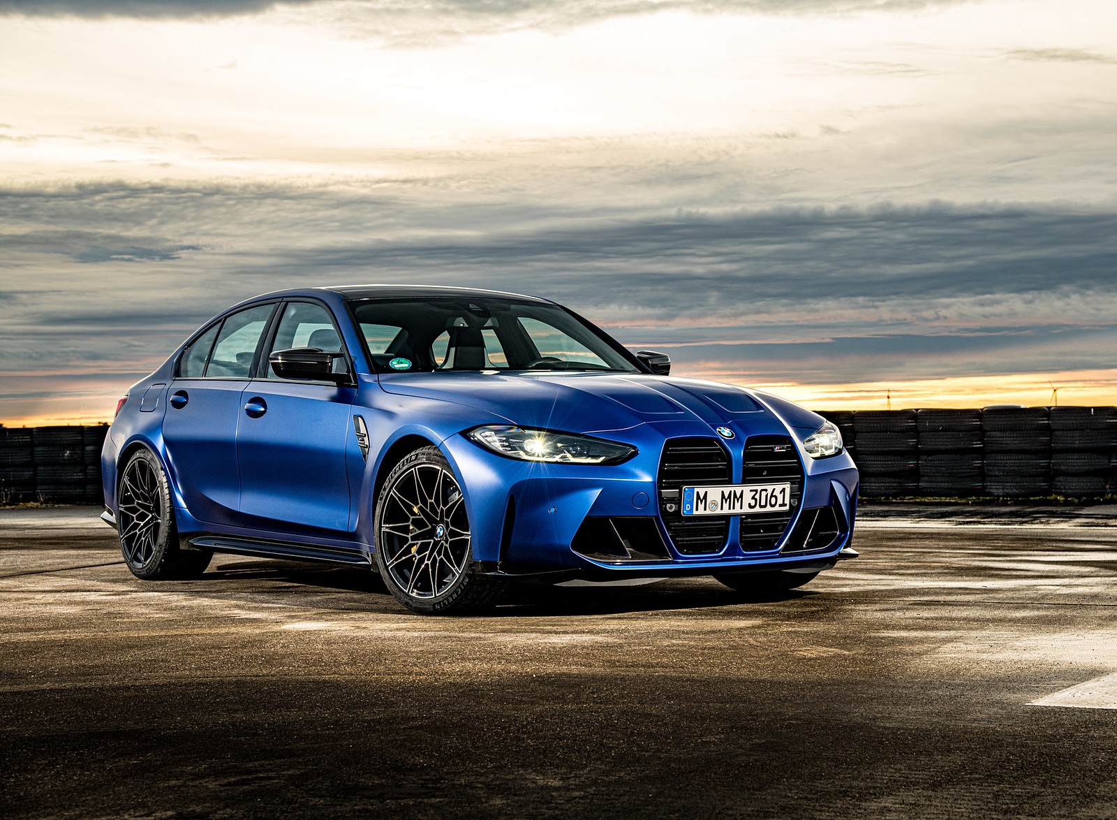 2021 BMW M3 Sedan Competition (Color: Frozen Portimao Blue Metallic) Front Three-Quarter Wallpapers #65 of 268