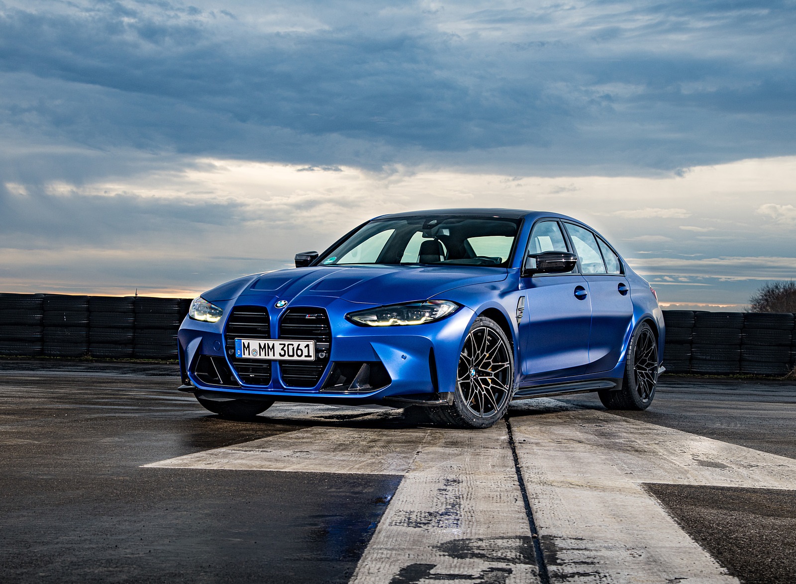 2021 BMW M3 Sedan Competition (Color: Frozen Portimao Blue Metallic) Front Three-Quarter Wallpapers #68 of 268