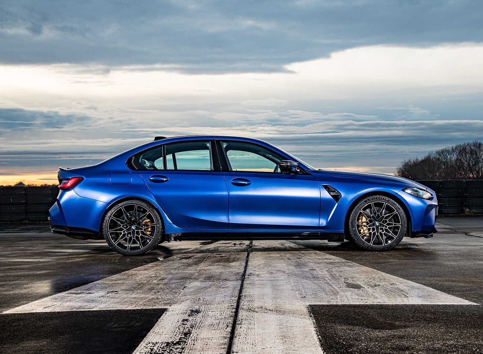 2021 BMW M3 Sedan Competition (Color: Frozen Portimao Blue Metallic) Side Wallpapers #76 of 268