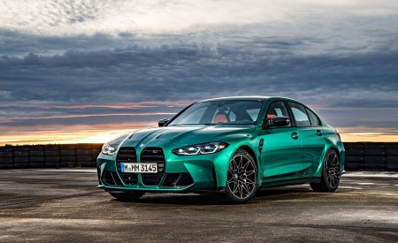 2021 BMW M3 Sedan Competition (Color: Isle of Men Green) Front Three-Quarter Wallpapers 450x275 (145)