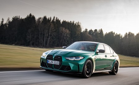 2021 BMW M3 Sedan Competition (Color: Isle of Men Green) Front Three-Quarter Wallpapers 450x275 (128)
