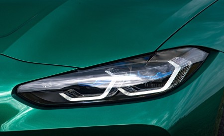2021 BMW M3 Sedan Competition (Color: Isle of Men Green) Headlight Wallpapers 450x275 (152)