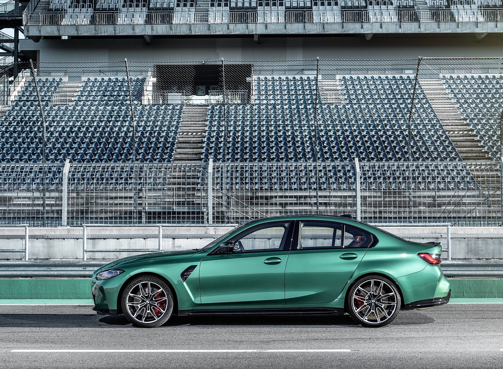 2021 BMW M3 Sedan Competition Side Wallpapers #204 of 268